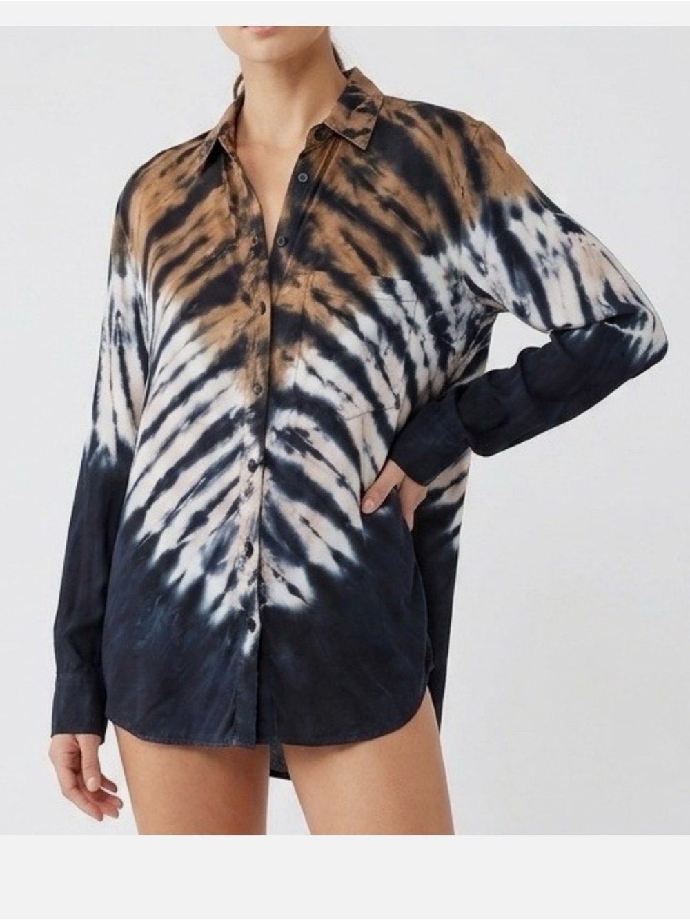 Young Fabulous £ Broke long sleeves  button down shirt size Small